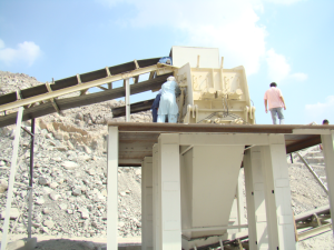 為什么要使用反擊式破碎機(jī)？有什么優(yōu)勢(shì)？